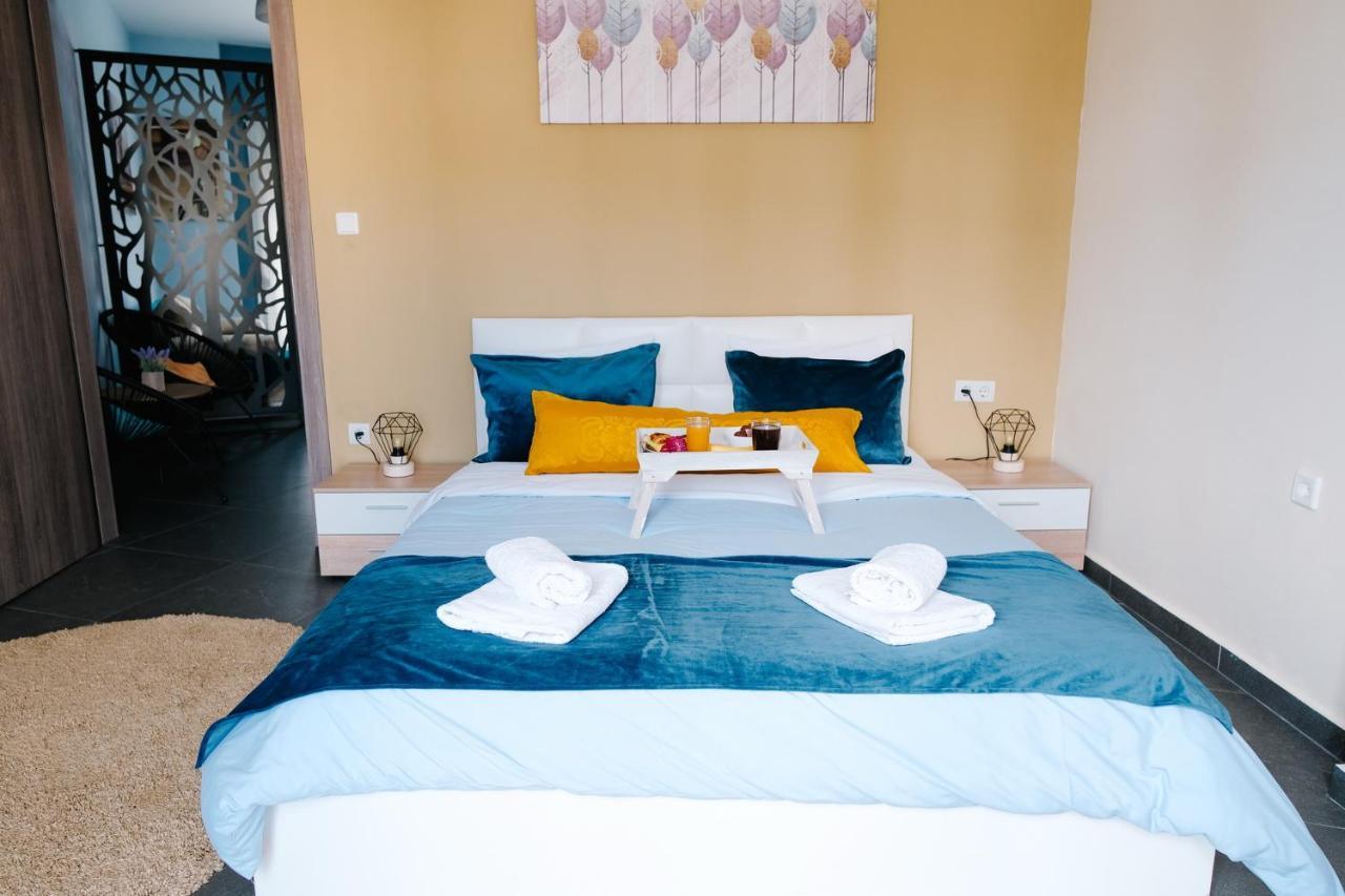 Violet City Center Apartments Kavala Exterior photo